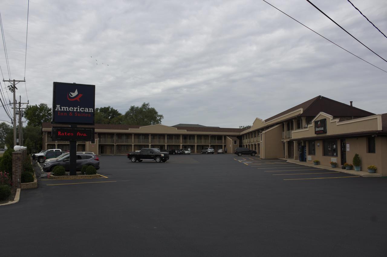 American Inn And Suites Countryside Esterno foto
